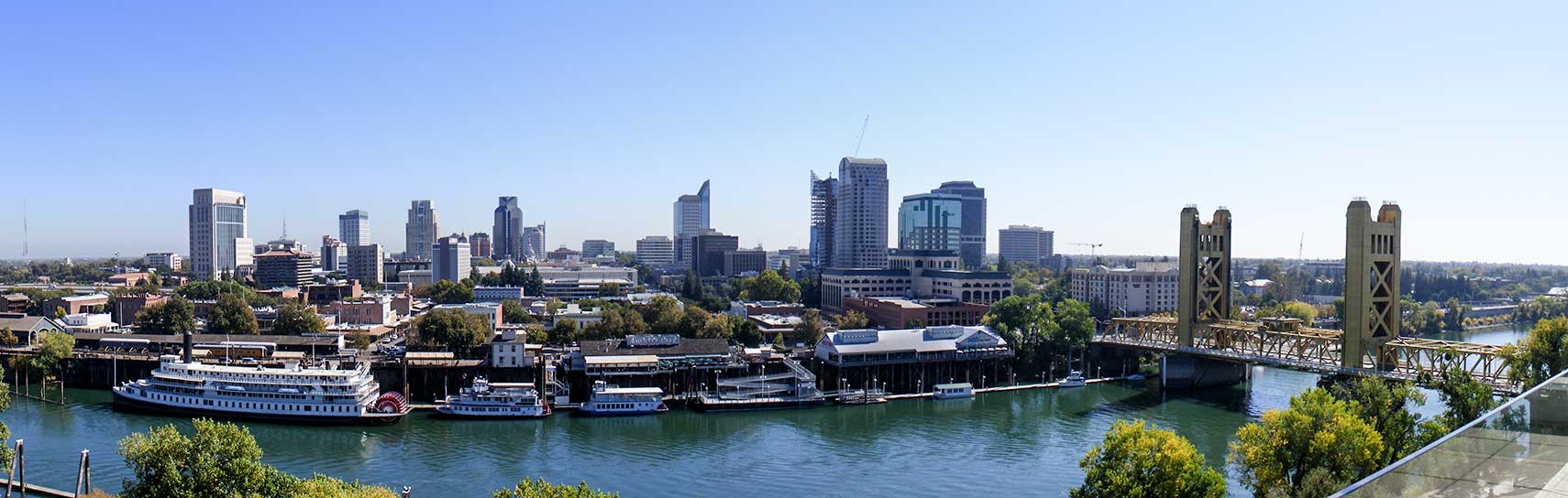 Photo of the Sacramento skyline